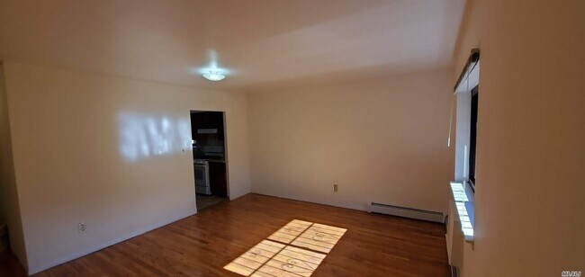 Foto del edificio - 59-43 50th Ave