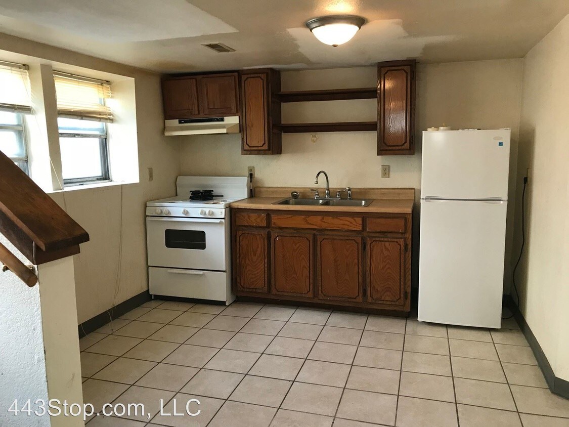 Foto principal - 1206 Lakeview Ave