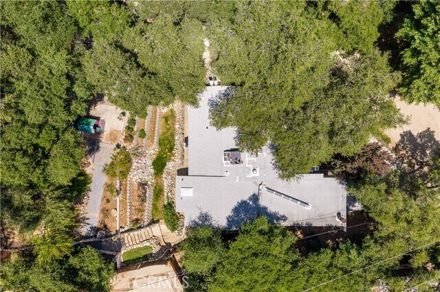 Foto del edificio - 4566 Lower Live Oak Canyon Rd