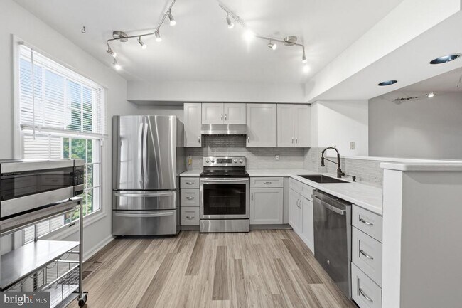 Foto del edificio - 5028 9th St S