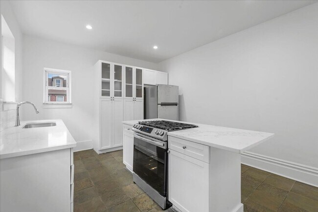 Foto del edificio - 93 43rd St