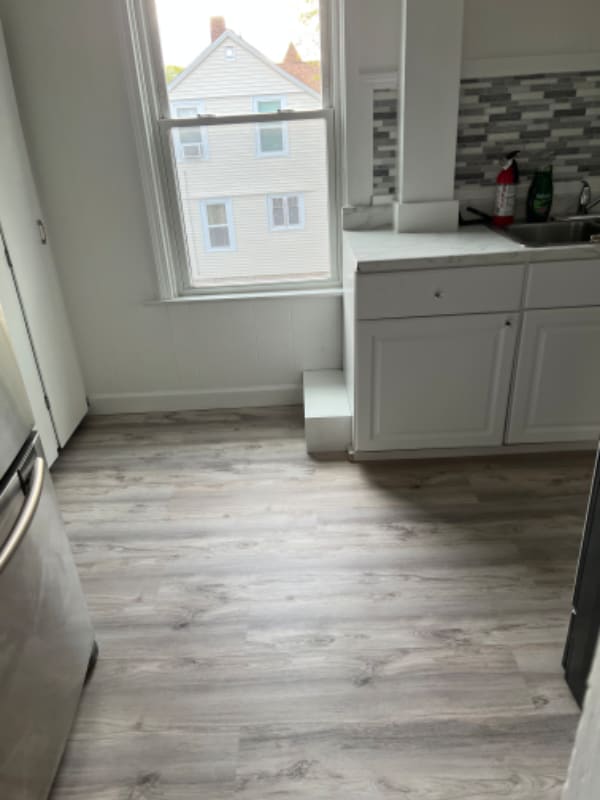 Building Photo - 191 West Ave