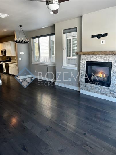 Building Photo - 3068 Cattail St