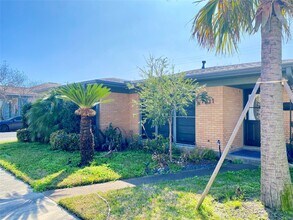 Building Photo - 1311 Milam Dr