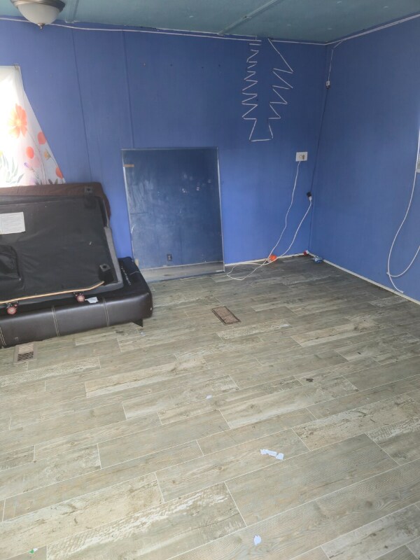 Foto del edificio - 1075 Sweeten Creek Rd