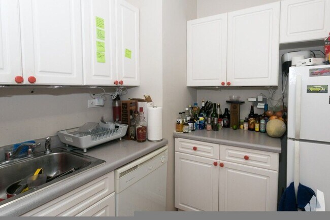 Foto del edificio - 3502 W Grace St