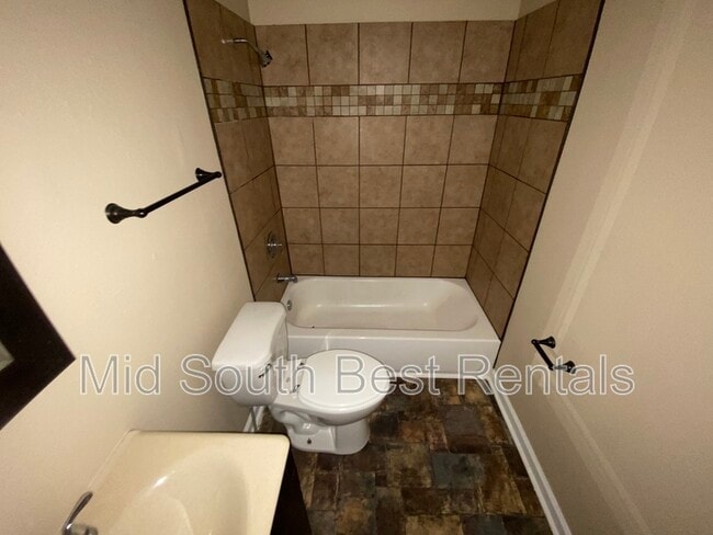 Building Photo - 3312 Daisywood Ln