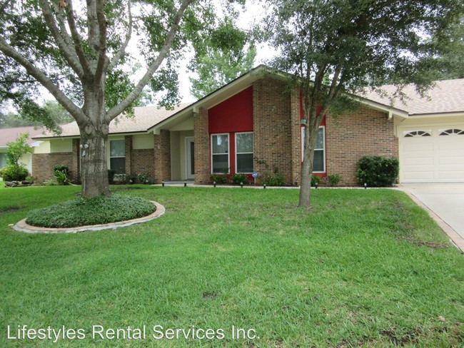 Building Photo - 8365 Compass Rose Dr S