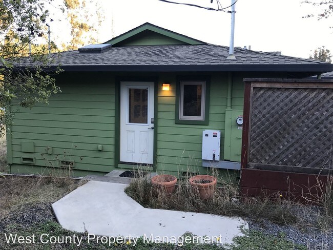 Building Photo - 2 br, 2 bath House - 770 W. Sexton Rd