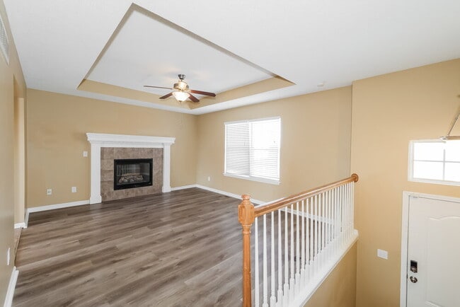 Building Photo - 508 Fall Creek Dr