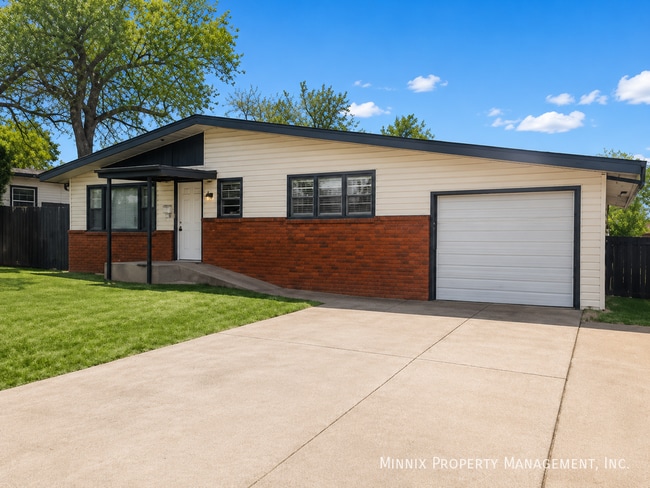 Building Photo - 2017 43rd St