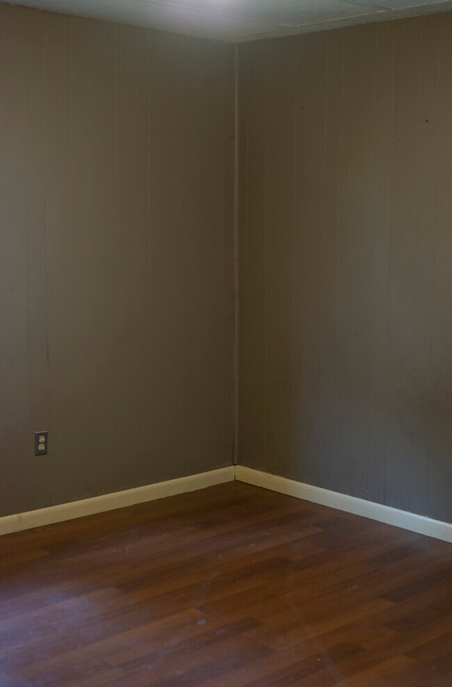 Foto del edificio - 321 E Washington St