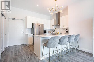 Building Photo - 1 Redfern Ave