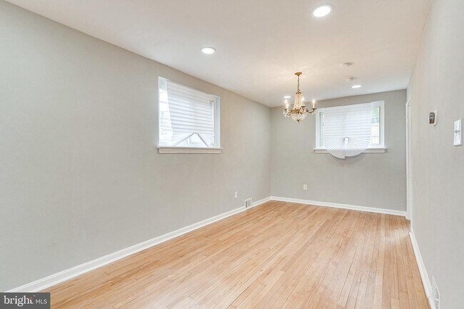 Foto del edificio - Charming 3-Bedroom Home