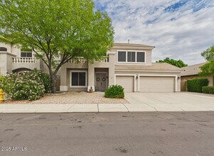 Building Photo - 8034 W Clara Ln