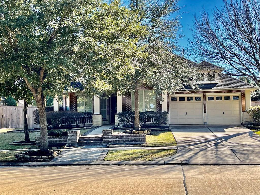 Foto principal - 18319 Shore Park Rd