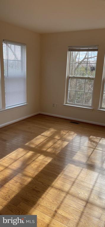 Foto del edificio - 44253 Litchfield Terrace