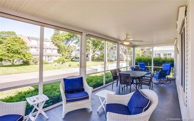 Foto del edificio - 41 Grove Ave