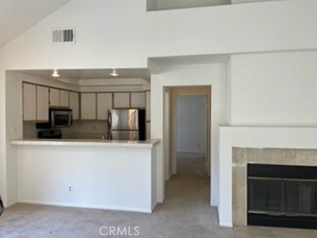 Foto del edificio - 4240 Lost Hills Rd