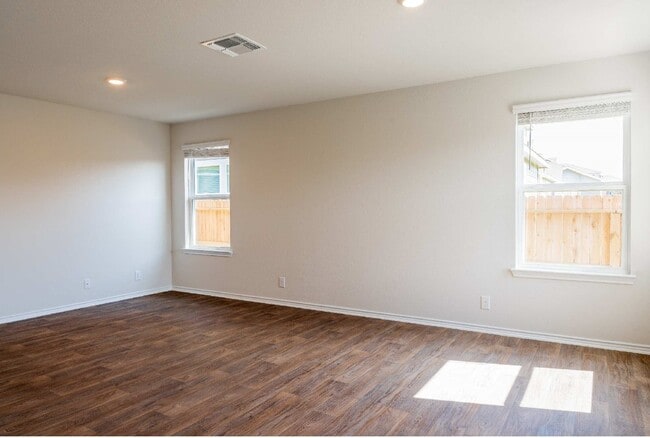 Building Photo - 9510 Ranch Lp