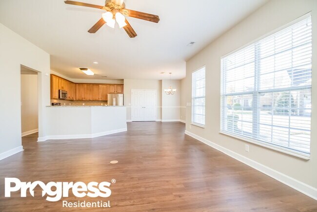 Building Photo - 3300 Misty Winds Ln