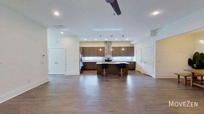 Foto del edificio - 1121 N Alexander St