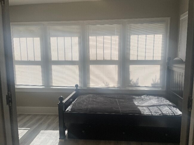 Foto del edificio - 1021 Keokuk St