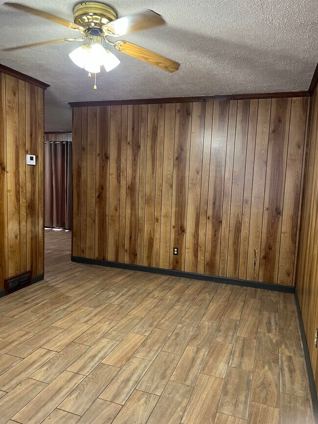 Building Photo - 4106 Knight Arnold Rd