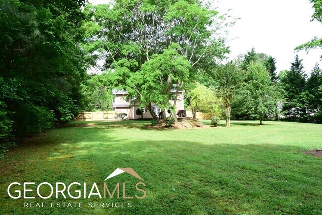 Building Photo - 375 Lora Smith Rd