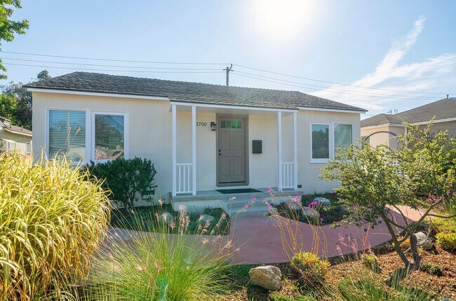Foto del edificio - Charming Manhattan Beach Home Rental!