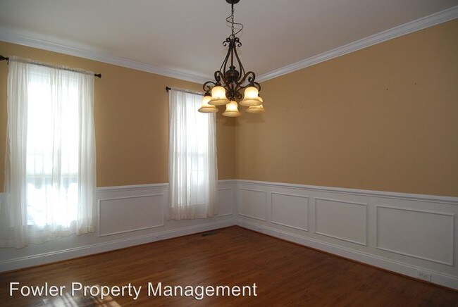 Foto del edificio - 111 Winding Oak Way