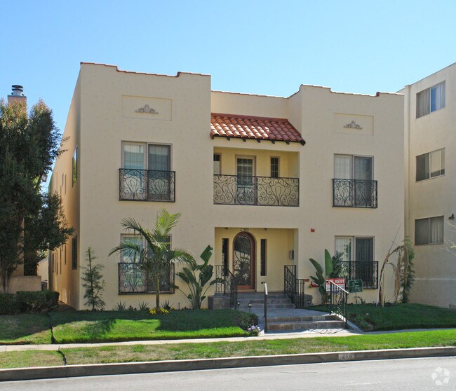 Building Photo - 248 S Reeves Dr