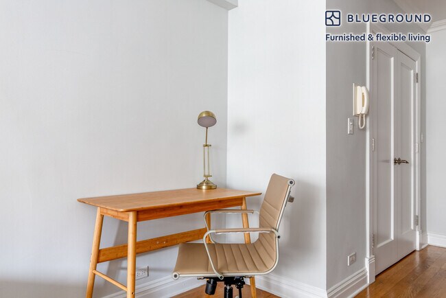 Foto del edificio - 41 Park Ave