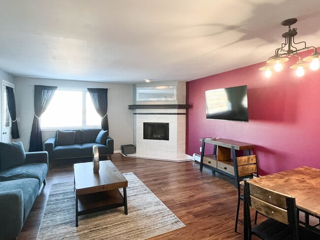 Photo - 201 Barrow St Townhome