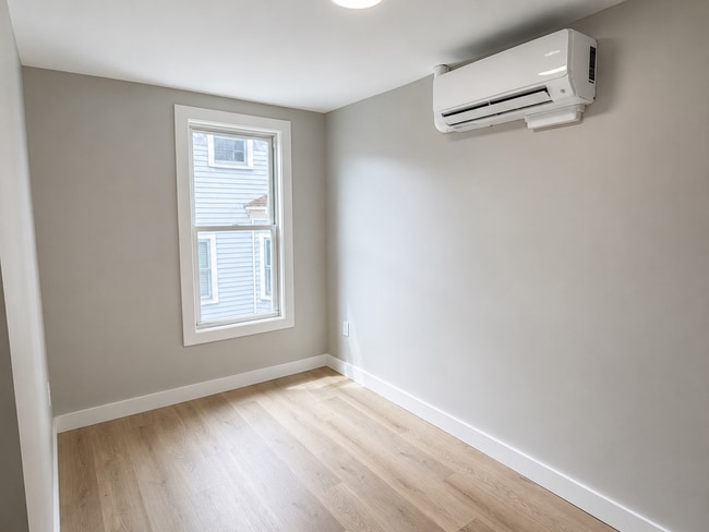 Photo - 8 Cheever Ct Apartment