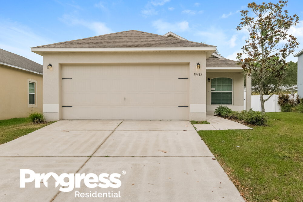 13413 Waterford Castle Dr, Dade City, FL 33525 House Rental in Dade