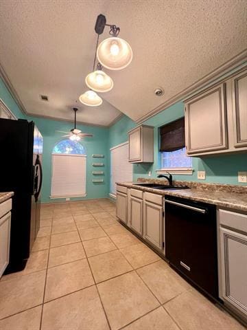 Building Photo - 943 Azalia Dr