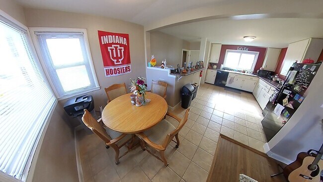 Foto del edificio - 7th and Jefferson - August 2026