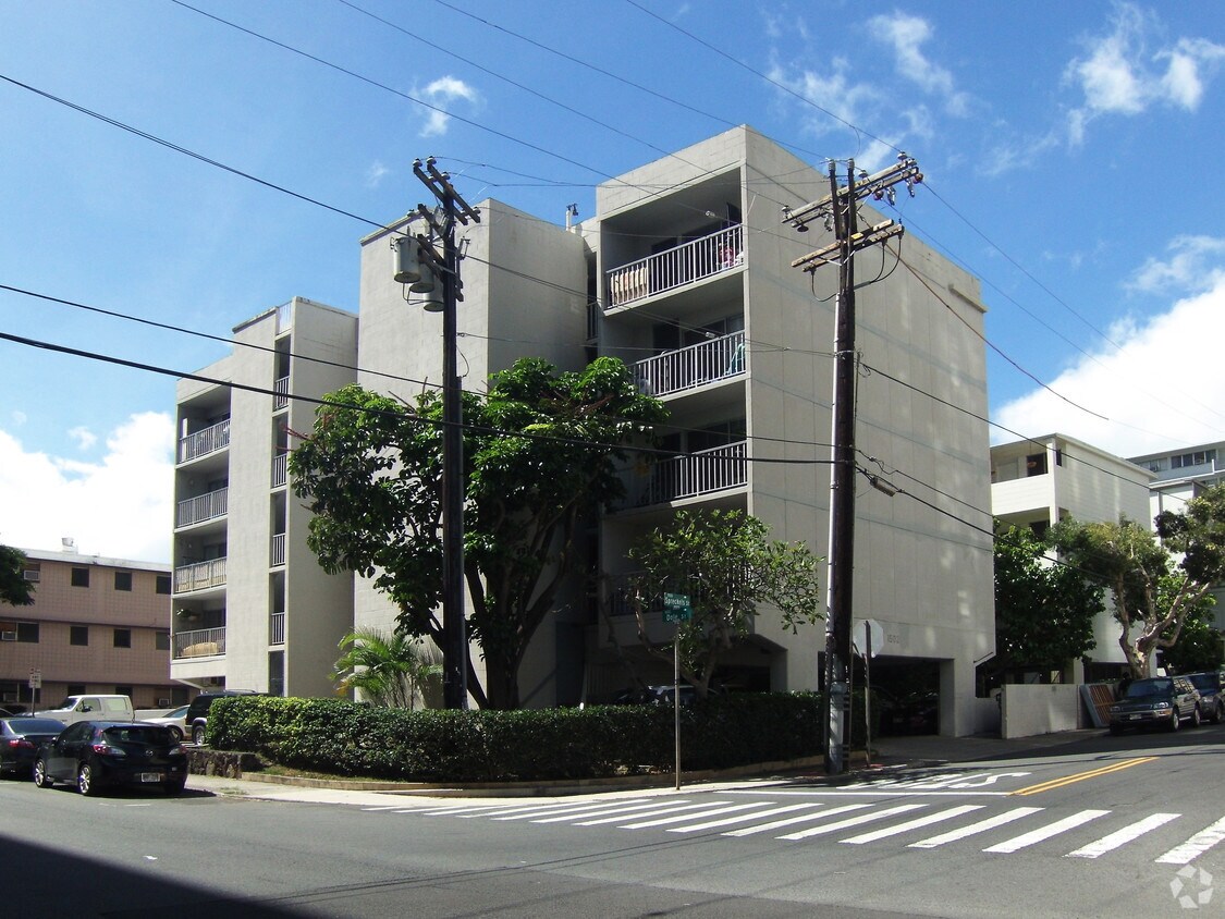 1502 Spreckels St, Honolulu, HI 96822 Apartments in Honolulu, HI