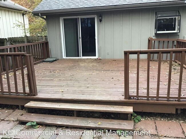 Foto del edificio - 3 br, 2 bath House - 921 NE 108th Terrace