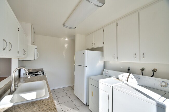 Foto del edificio - 2001 Ruhland Ave