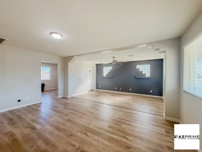 Foto del edificio - Exceptional 3/2 El Mirage Home - Spacious, Modern &amp; Move-In Ready!