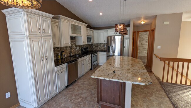 Foto del edificio - 1514 Suntree Dr