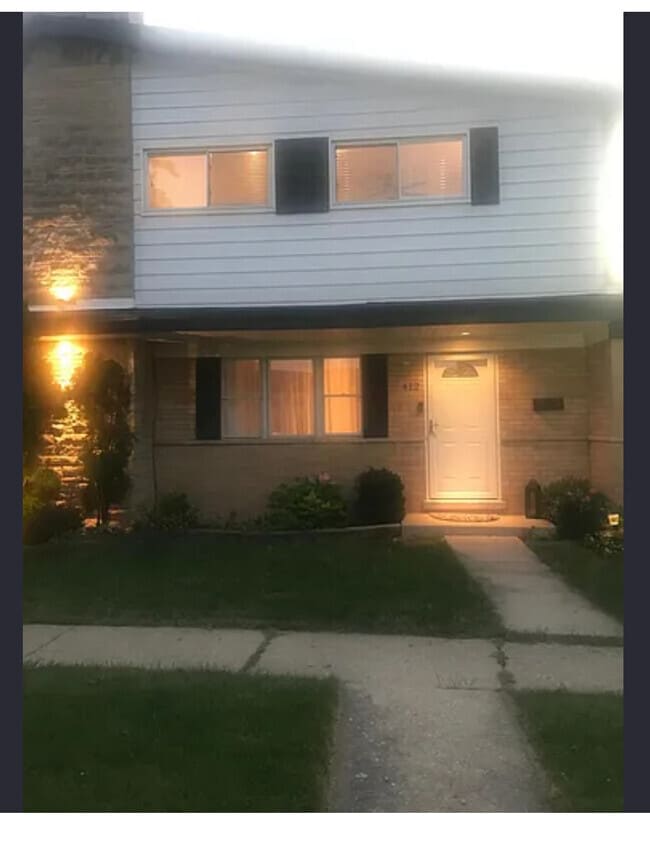 Building Photo - 412 Glendale Rd