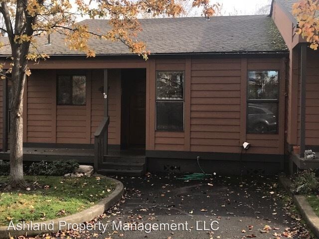 Primary Photo - 2 br, 2 bath House - 47 W Hersey St