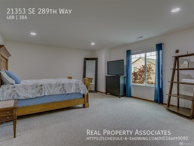 Building Photo - 21353 SE 289th Way
