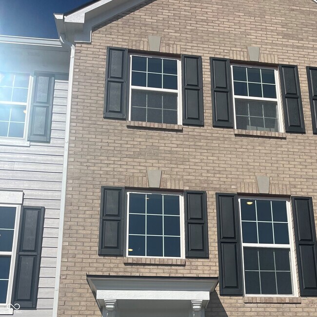 Foto del edificio - 6978 Equality Blvd