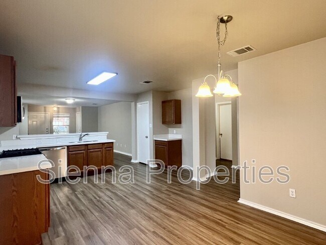 Building Photo - 228 Black Forest Rd