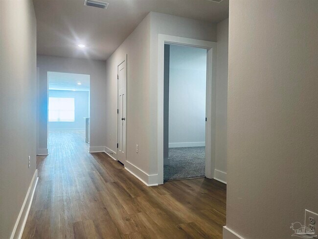 Foto del edificio - 3021 Serviceberry Rd