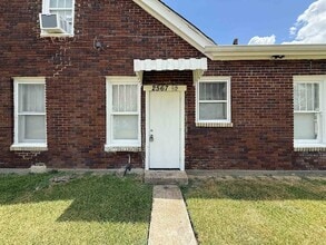 Building Photo - 2567 Rusk St